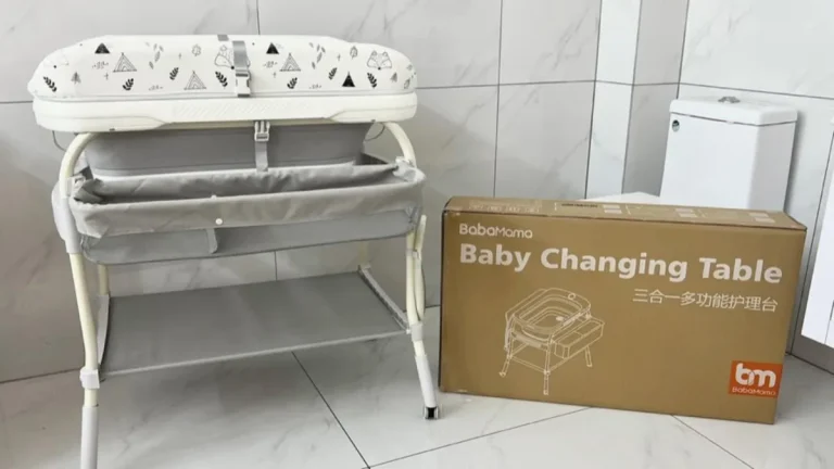 how to care for uncircumcised baby