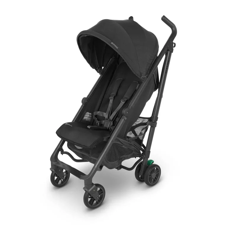 umbrella stroller vs lightweight stroller