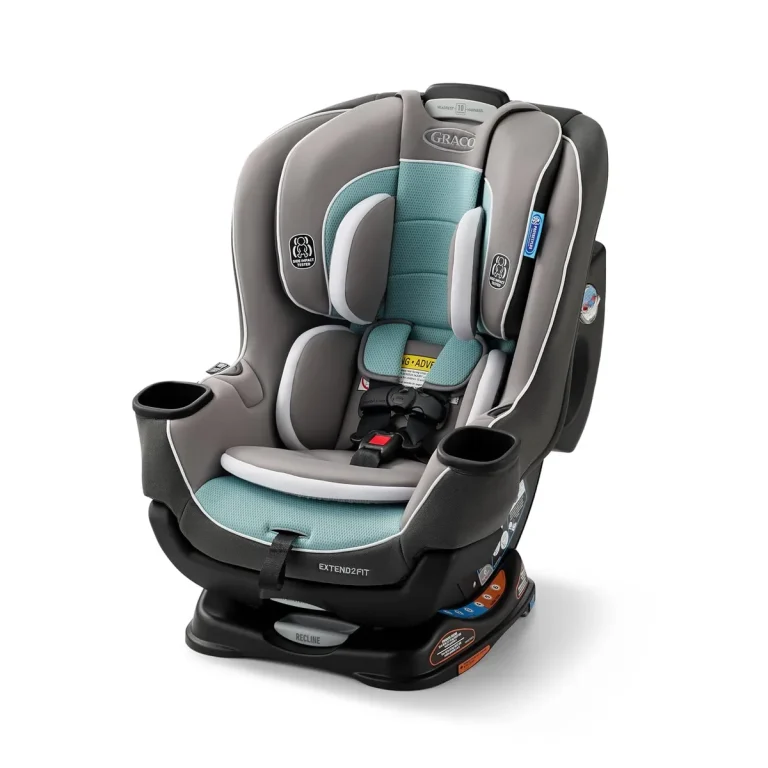 when can a baby face forward in a car seat